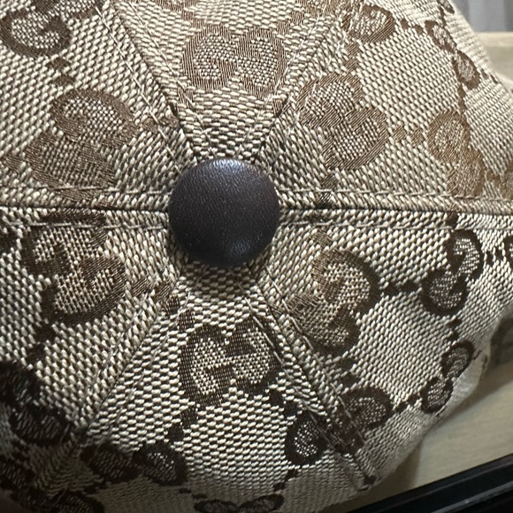 Gucci Original GG Canvas Baseball Hat - Picture 7 of 7